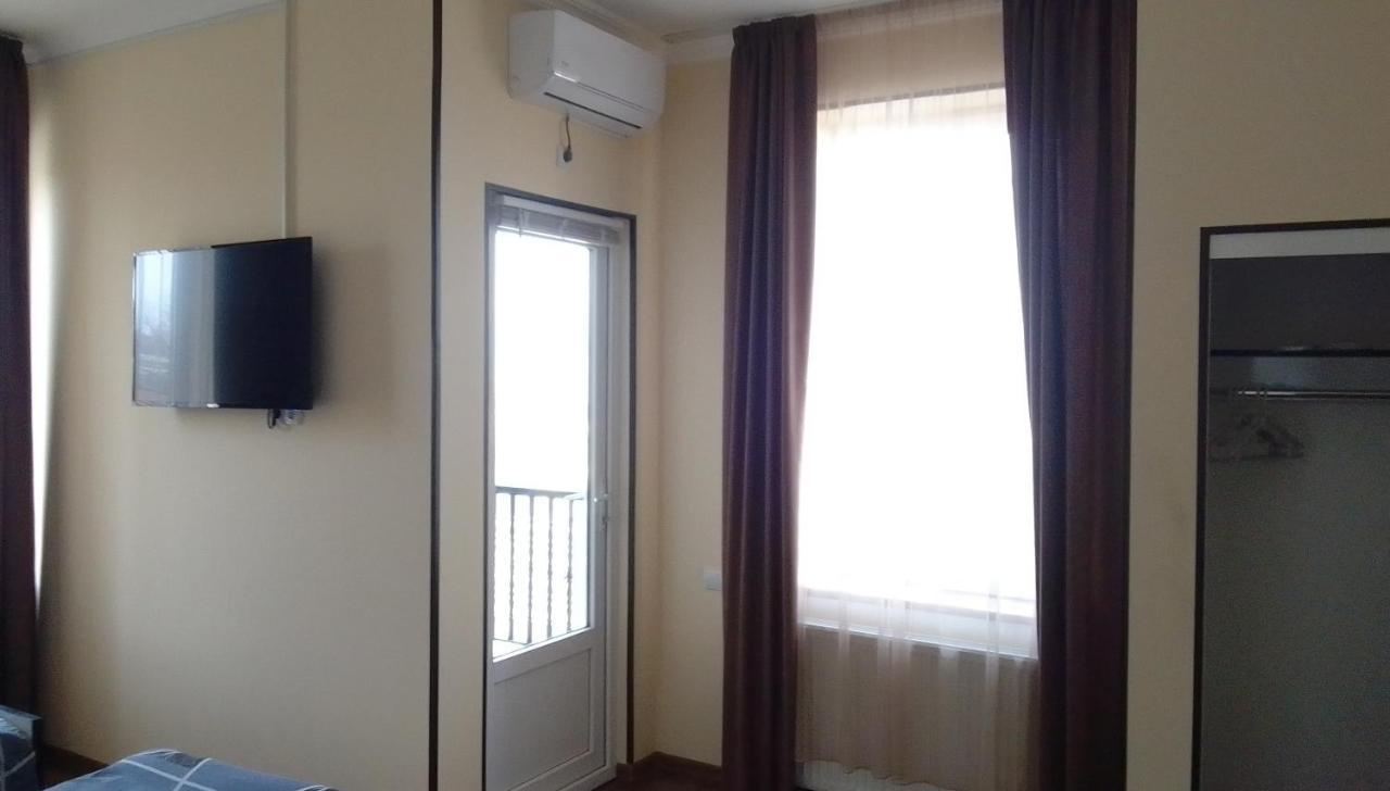Hotel Telav Holl Telavi Esterno foto